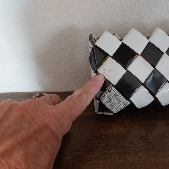 Nahui Ollin Candy Wrapper Zipper Closure Purse - Picture 4 of 7